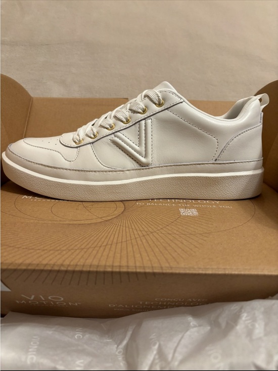 Vionic Shoes - Vionic White Leather Platform Sneakers with Gold Eyelets
